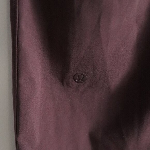 Lululemon Women's Sz 4 Plum Keep Moving Relaxed Fit Stretch Activewear Pant - Picture 10 of 11